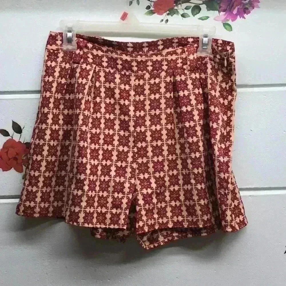 shrinking Violet. Women shorts size large.